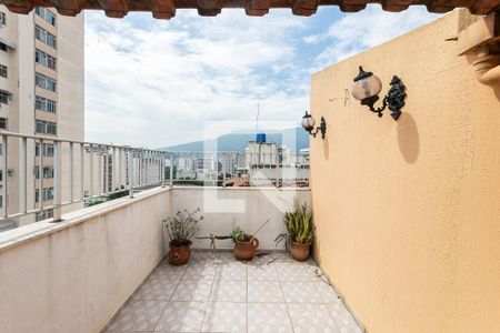 Apartamento à venda com 133m², 3 quartos e 2 vagasCobertura 