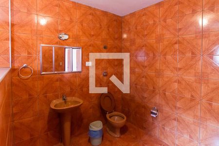 Casa à venda com 200m², 7 quartos e 2 vagasBanheiro 1  