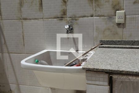 Casa à venda com 300m², 7 quartos e 10 vagasÁrea de Serviço casa 3