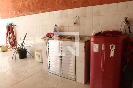 Casa à venda com 300m², 7 quartos e 10 vagasÁrea de Serviço casa 2