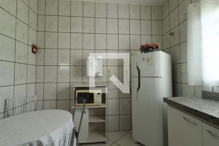 Cozinha de casa para alugar com 1 quarto, 150m² em Tabajaras, Uberlândia