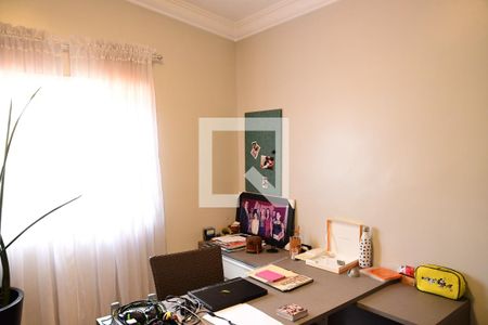 Casa para alugar com 699m², 4 quartos e 4 vagasEscritório suíte 1