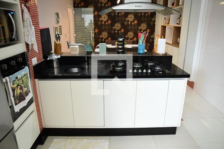 Casa para alugar com 699m², 4 quartos e 4 vagasCozinha