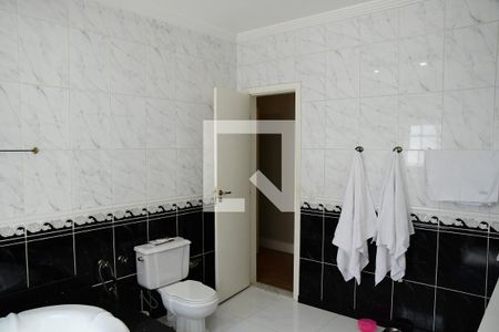Casa para alugar com 699m², 4 quartos e 4 vagasBanheiro Suíte 1