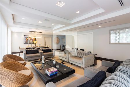 Casa de condomínio à venda com 705m², 5 quartos e 8 vagasSala