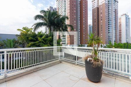 Casa de condomínio à venda com 705m², 5 quartos e 8 vagasSacada