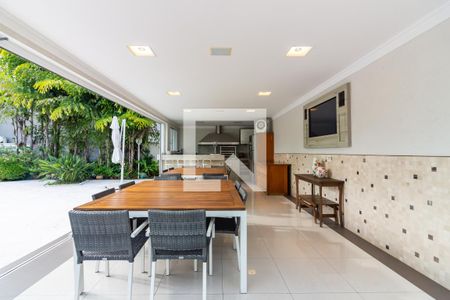 Casa de condomínio à venda com 705m², 5 quartos e 8 vagasÁrea Gourmet