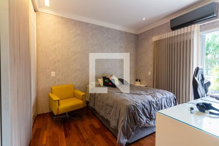 Casa de condomínio à venda com 705m², 5 quartos e 8 vagasSuíte 3