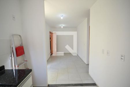 Apartamento para alugar com 44m², 2 quartos e 1 vaga Apartamento para alugar com 44m², 2 quartos e 1 vagaCozinha e Área de Serviço