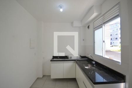 Apartamento para alugar com 44m², 2 quartos e 1 vaga Apartamento para alugar com 44m², 2 quartos e 1 vagaCozinha e Área de Serviço