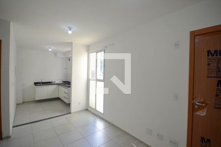 Apartamento para alugar com 44m², 2 quartos e 1 vaga Apartamento para alugar com 44m², 2 quartos e 1 vagaSala