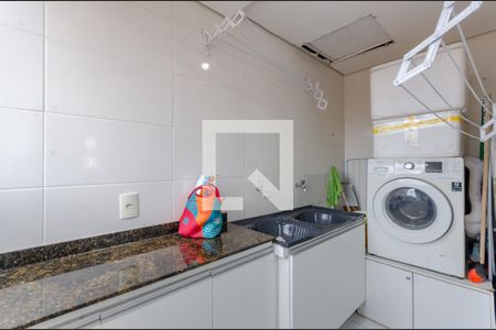 Apartamento à venda com 148m², 3 quartos e 1 vagaÁrea de Serviço