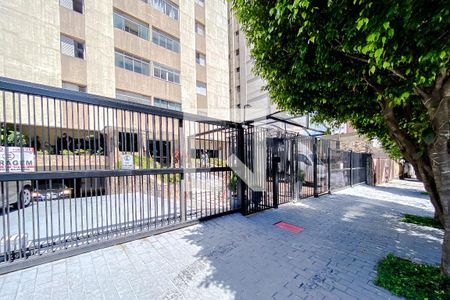 Apartamento para alugar com 63m², 2 quartos e 1 vagaFachada