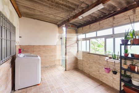 Casa à venda com 125m², 4 quartos e 2 vagas Casa à venda com 125m², 4 quartos e 2 vagasÁrea de Serviço 2