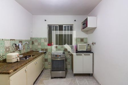 Casa à venda com 125m², 4 quartos e 2 vagas Casa à venda com 125m², 4 quartos e 2 vagasCozinha