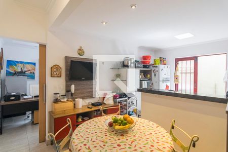 Casa à venda com 200m², 4 quartos e 2 vagasCopa