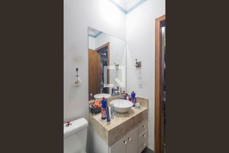 Casa à venda com 200m², 4 quartos e 2 vagasBanheiro da Suite 2