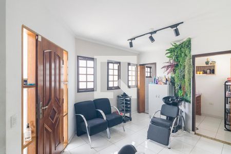 Casa à venda com 200m², 4 quartos e 2 vagasSala Edícula