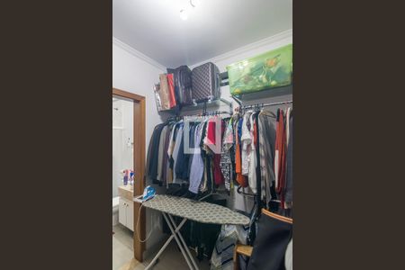 Casa à venda com 200m², 4 quartos e 2 vagasCloset da Suite 2