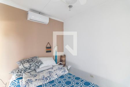 Casa à venda com 200m², 4 quartos e 2 vagasQuarto 1 Edícula