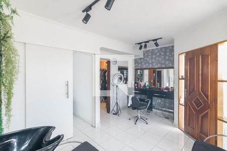 Casa à venda com 200m², 4 quartos e 2 vagasSala Edícula