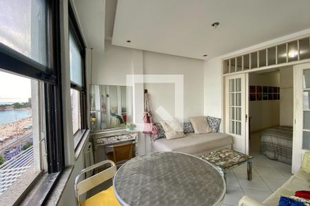 Sala 2 de apartamento para alugar com 1 quarto, 45m² em Copacabana, Rio de Janeiro