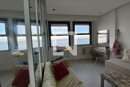 Sala 2 de apartamento para alugar com 1 quarto, 45m² em Copacabana, Rio de Janeiro