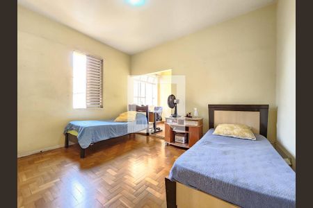 Quarto Suíte 1 de casa à venda com 4 quartos, 372m² em Gutierrez, Belo Horizonte