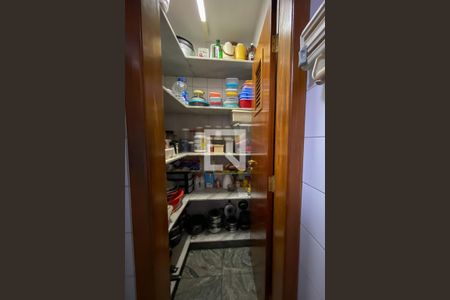 Apartamento à venda com 175m², 4 quartos e 3 vagasCozinha