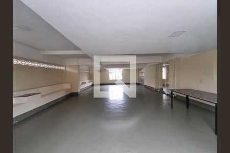 Apartamento para alugar com 75m², 2 quartos e 1 vaga Apartamento para alugar com 75m², 2 quartos e 1 vagaÁrea comum - Salão de festas