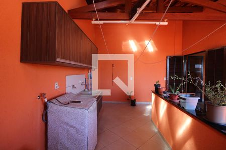 Casa à venda com 300m², 4 quartos e 3 vagasÁrea de Serviço