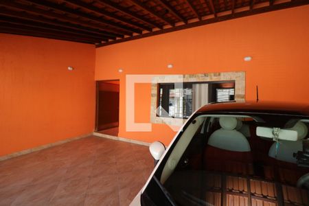 Casa à venda com 300m², 4 quartos e 3 vagasGaragem