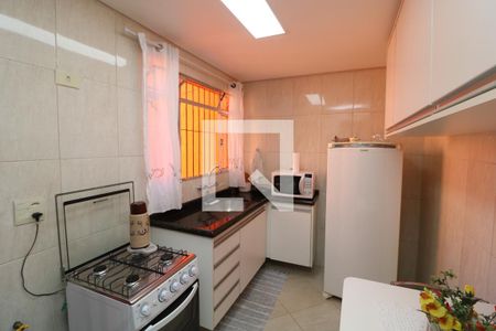 Casa à venda com 300m², 4 quartos e 3 vagasCozinha