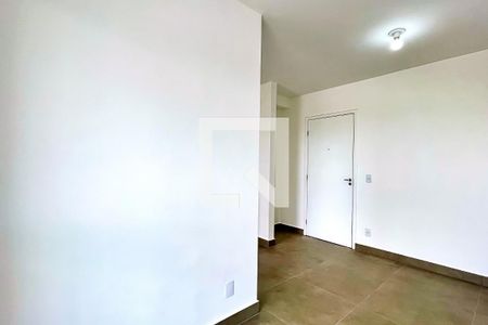 Sala de apartamento à venda com 2 quartos, 43m² em Vila São João, Guarulhos