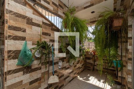 Casa para alugar com 132m², 2 quartos e sem vaga Casa para alugar com 132m², 2 quartos e sem vagaVaranda