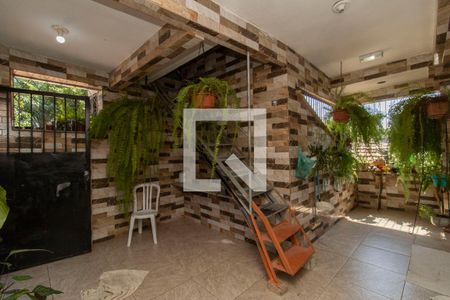 Casa para alugar com 132m², 2 quartos e sem vaga Casa para alugar com 132m², 2 quartos e sem vagaVaranda