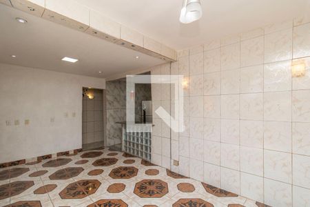 Sala de casa para alugar com 2 quartos, 132m² em Bonsucesso, Rio de Janeiro