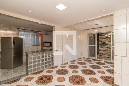 Sala de casa para alugar com 2 quartos, 132m² em Bonsucesso, Rio de Janeiro