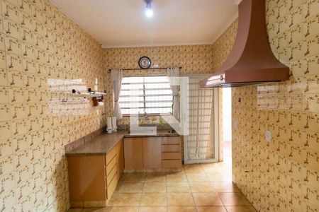 Casa à venda com 387m², 4 quartos e 2 vagasCozinha