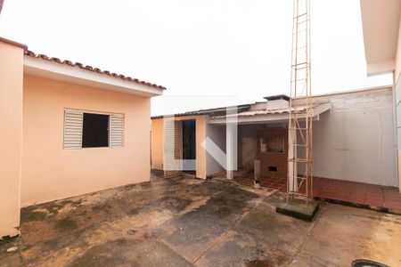 Casa à venda com 387m², 4 quartos e 2 vagasQuintal