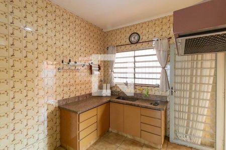 Casa à venda com 387m², 4 quartos e 2 vagasCozinha