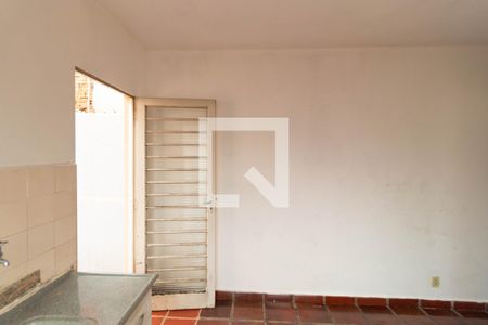 Casa à venda com 387m², 4 quartos e 2 vagasCozinha da Casa 02