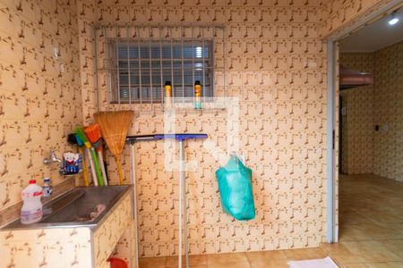 Casa à venda com 387m², 4 quartos e 2 vagasDespensa