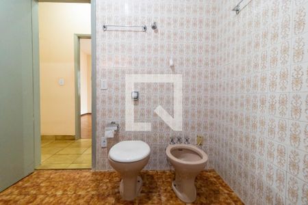 Casa à venda com 387m², 4 quartos e 2 vagasBanheiro