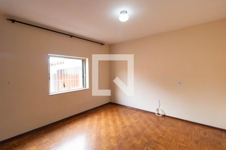 Casa à venda com 387m², 4 quartos e 2 vagasQuarto 02