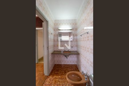 Casa à venda com 387m², 4 quartos e 2 vagasBanheiro da Suíte