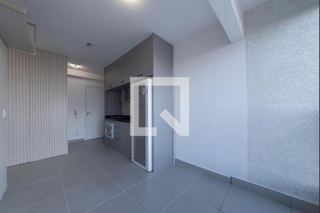 Sala - Cozinha Integrada de apartamento para alugar com 2 quartos, 36m² em Ipiranga, São Paulo