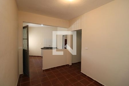 Sala de casa para alugar com 1 quarto, 40m² em Parque São Rafael, São Paulo