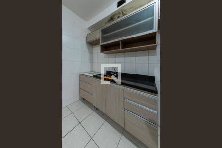 Cozinha de apartamento à venda com 2 quartos, 49m² em Vila California, São Paulo