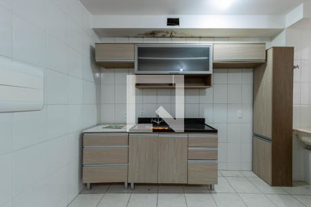 Cozinha de apartamento à venda com 2 quartos, 49m² em Vila California, São Paulo